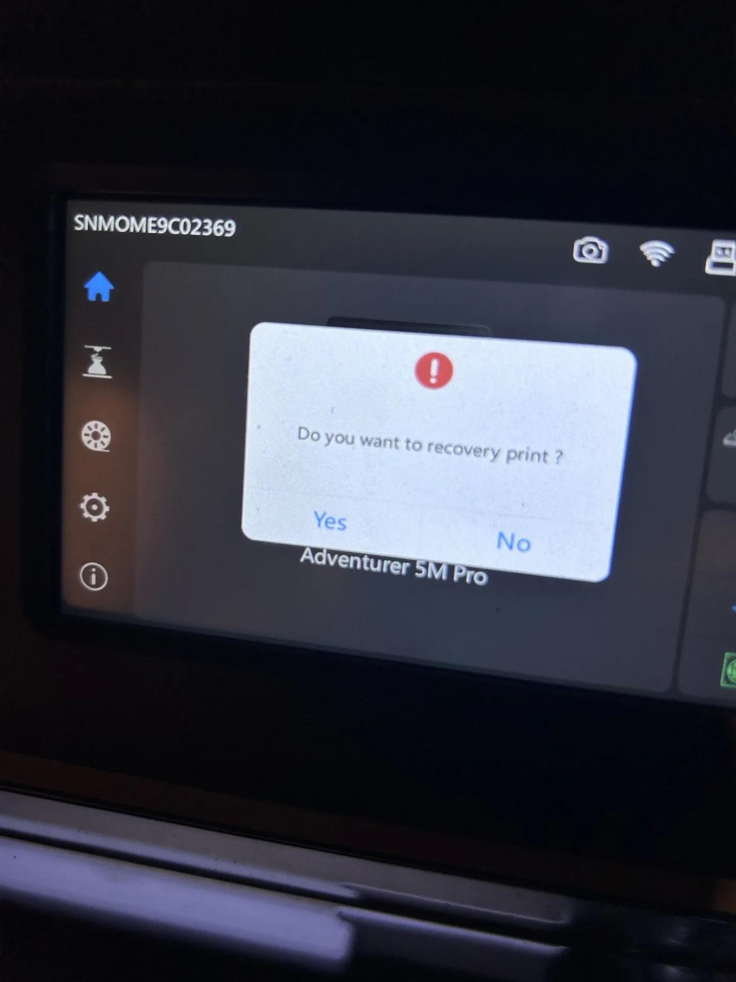 The Adventurer 5M Pro touchscreen asking whether to recover the print, with Yes and No buttons.